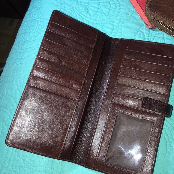 Wilsons Leather Handbags - Wallet